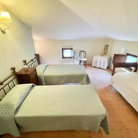 Exc Beautiful Villa, Pool Grounds - Pool House - Sleeps 11 Guests Βίλα