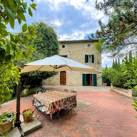 Exc Beautiful Villa, Pool Grounds - Pool House - Sleeps 11 Guests