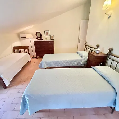 Exc Beautiful Villa, Pool Grounds - Pool House - Sleeps 11 Guests Villa Spoleto