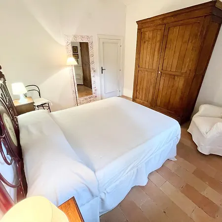 Exc Beautiful Villa, Pool Grounds - Pool House - Sleeps 11 Guests *