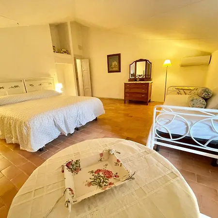 Exc Beautiful Villa, Pool Grounds - Pool House - Sleeps 11 Guests Spoleto