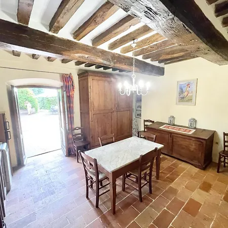 Exc Beautiful Villa, Pool Grounds - Pool House - Sleeps 11 Guests