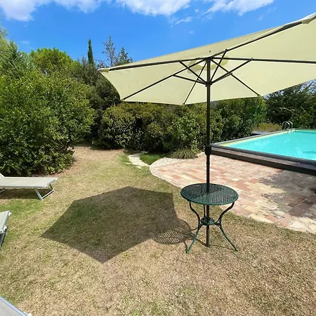 Exc Beautiful Villa, Pool Grounds - Pool House - Sleeps 11 Guests Βίλα Σπολέτο