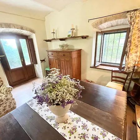 Exc Beautiful Villa, Pool Grounds - Pool House - Sleeps 11 Guests Villa