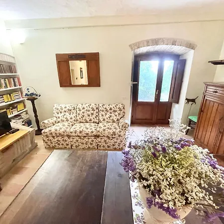 Exc Beautiful Villa, Pool Grounds - Pool House - Sleeps 11 Guests Βίλα Σπολέτο