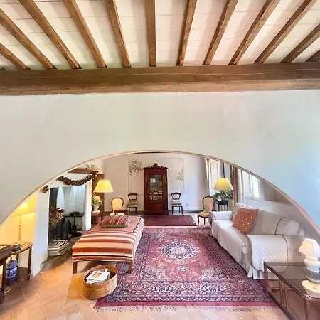 Exc Beautiful Villa, Pool Grounds - Pool House - Sleeps 11 Guests Βίλα *