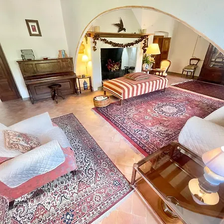 Exc Beautiful Villa, Pool Grounds - Pool House - Sleeps 11 Guests Βίλα Σπολέτο