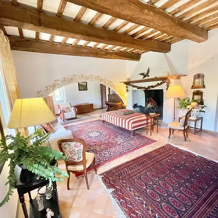 Exc Beautiful Villa, Pool Grounds - Pool House - Sleeps 11 Guests *