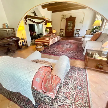 Exc Beautiful Villa, Pool Grounds - Pool House - Sleeps 11 Guests Spoleto